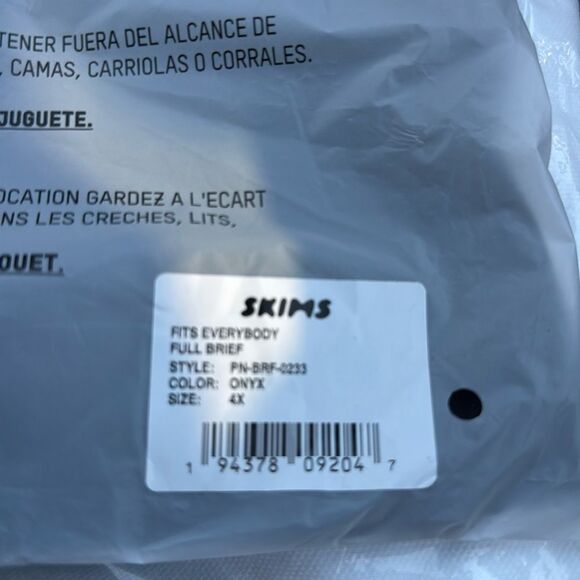 SKIMS fits everybody full brief color‎ Onyx (Black) size 4X NWT in packaging - Picture 6 of 6